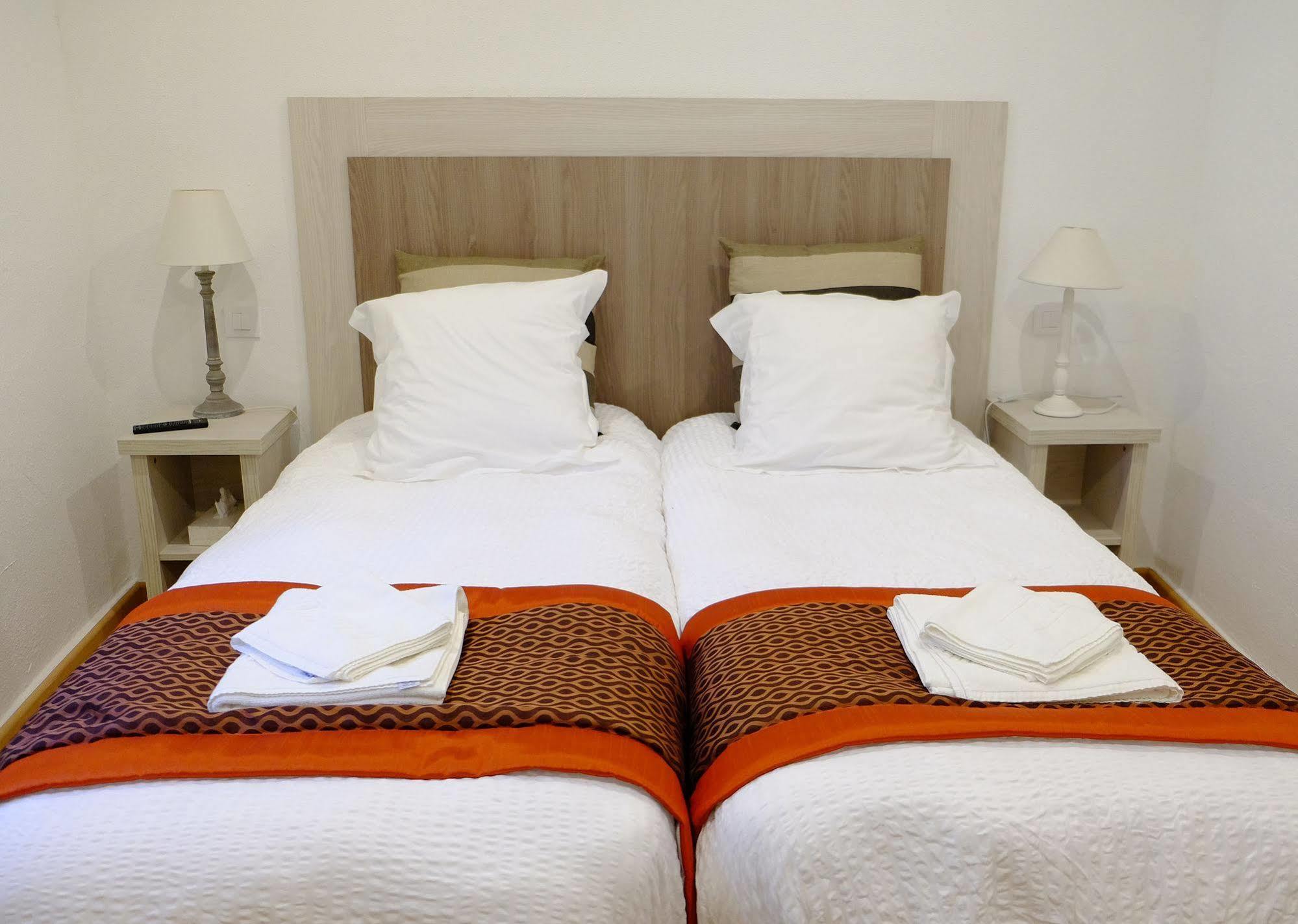Logis Grand Hotel Pelisson Nontron Exterior photo